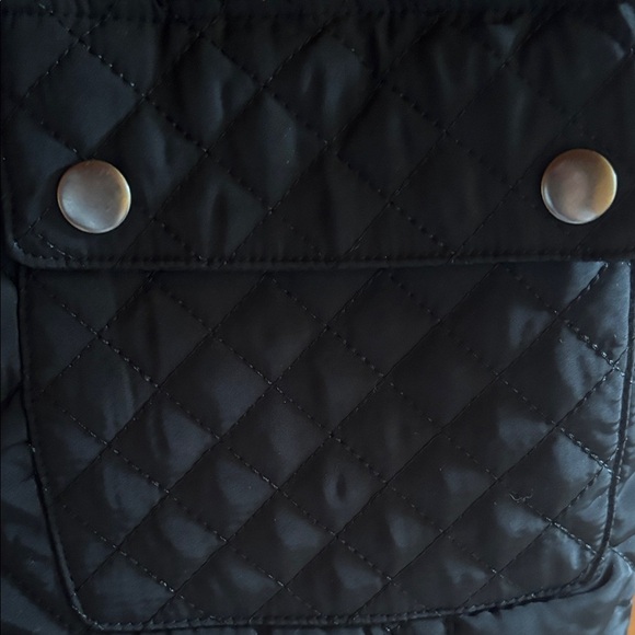 Kidpik Quilted Black Vest for Kids - Picture 4 of 4